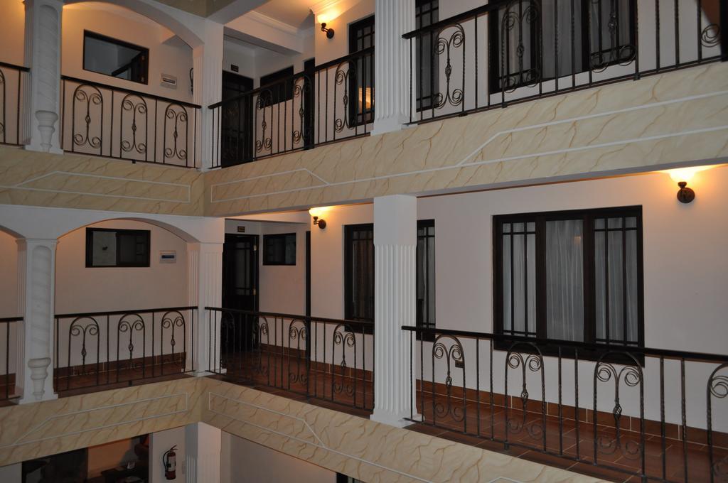 Hostal Patrimonio - Потоси Экстерьер фото