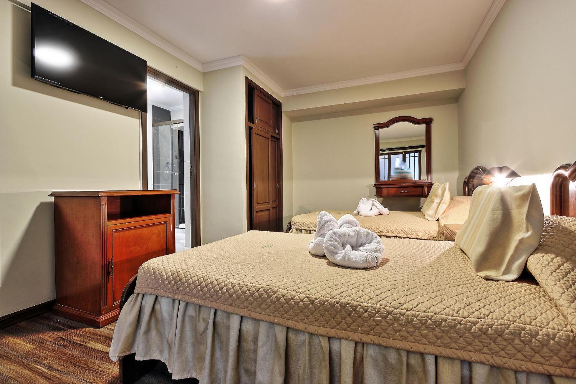 Hostal Patrimonio - Потоси Экстерьер фото