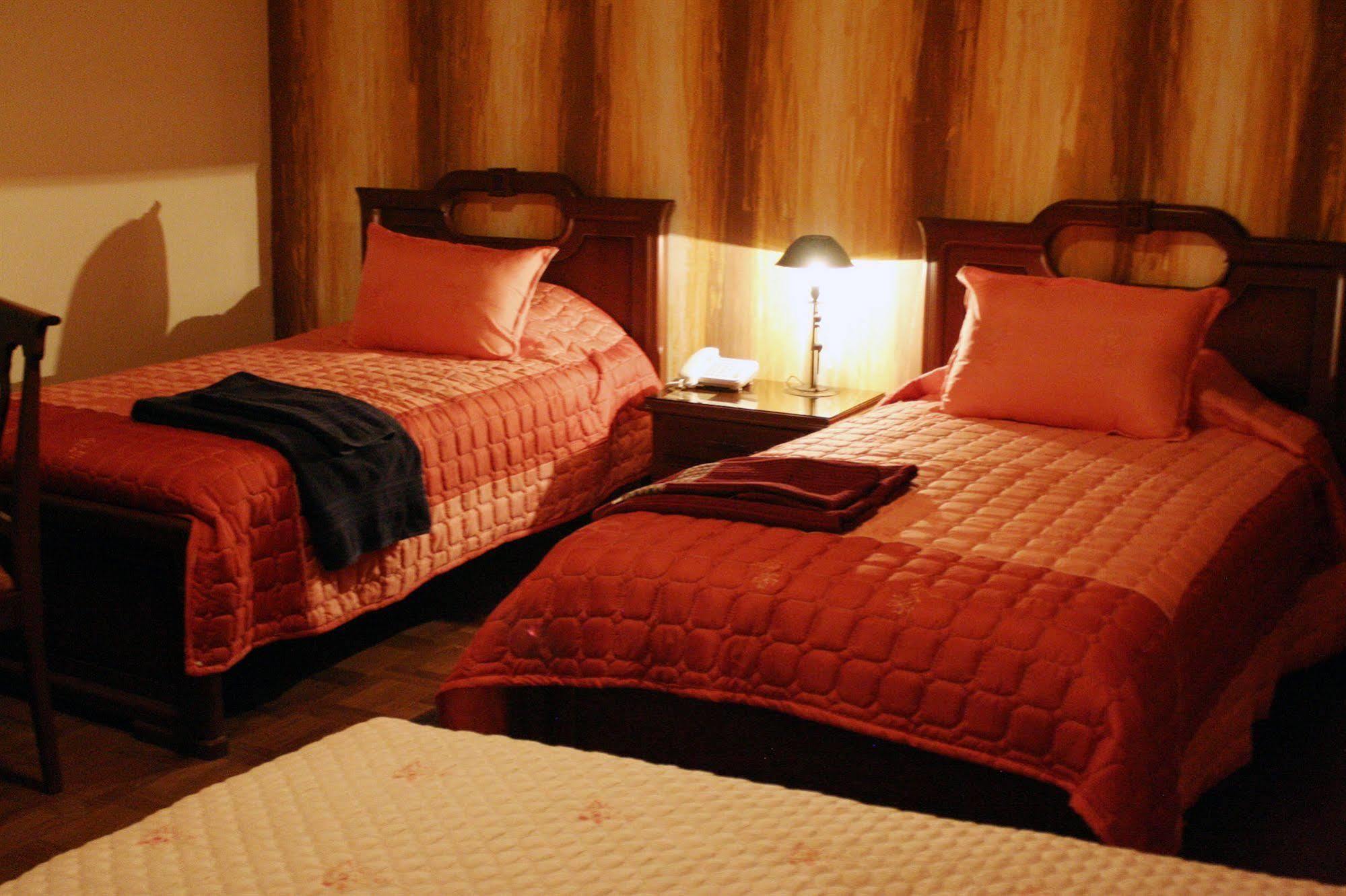 Hostal Patrimonio - Потоси Экстерьер фото